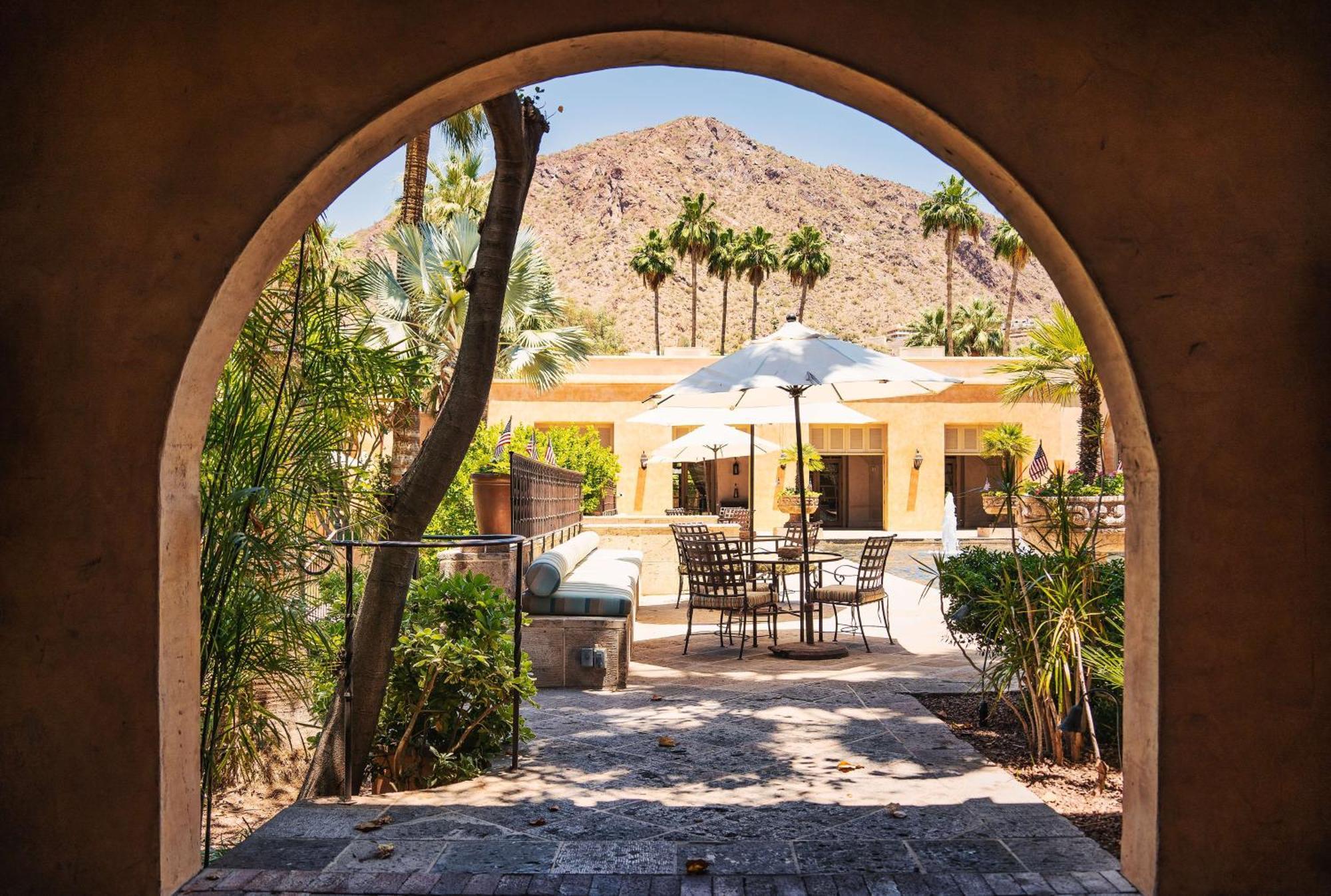 Royal Palms Resort And Spa, Part Of Hyatt Phoenix Bagian luar foto